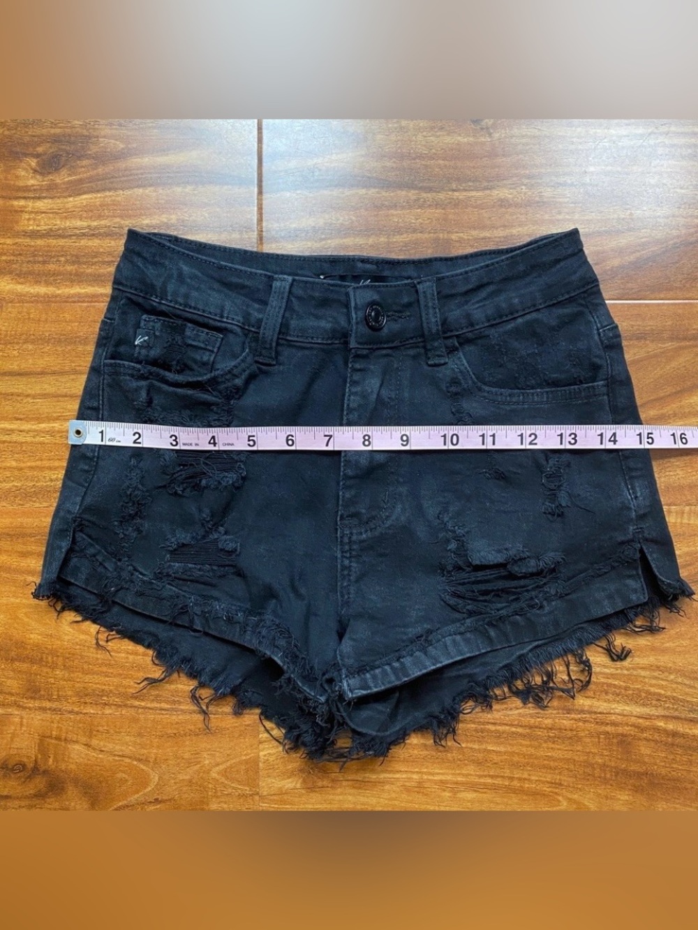 KanCan Womens Faded Black Midrise Distressed Cotton Denim Shorts Size 3 Casual - Picture 13 of 15